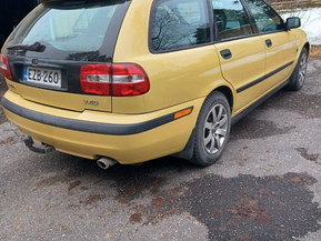 Volvo V40