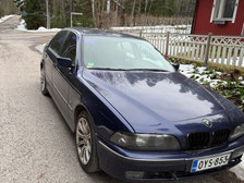 BMW 528