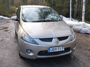 Mitsubishi Grandis