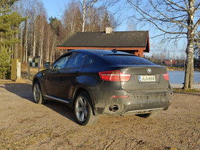 BMW X6