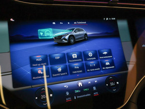 Mercedes-Benz EQS SUV