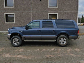Ford Excursion
