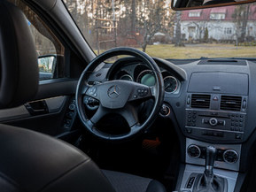 Mercedes-Benz C
