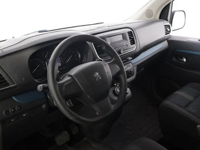 Peugeot Traveller