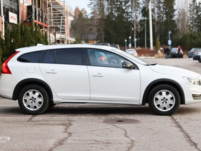 Volvo V60 Cross Country