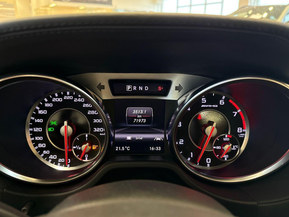 Mercedes-Benz SL 63 AMG