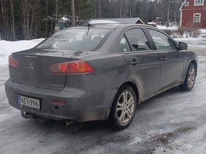 Mitsubishi Lancer