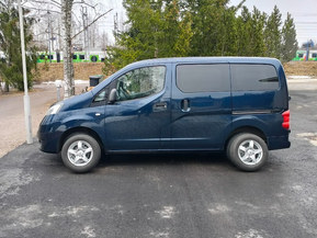 Nissan NV200