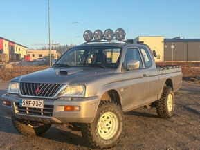 Mitsubishi L200