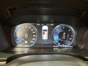 Volvo V90 Cross Country