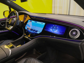 Mercedes-Benz EQS SUV