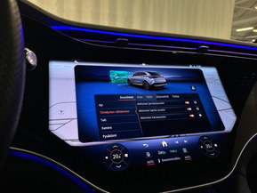 Mercedes-Benz EQE SUV