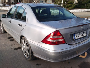 Mercedes-Benz C