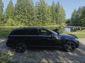 Mercedes-Benz C