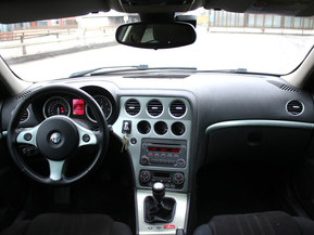 Alfa Romeo 159