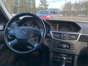Mercedes-Benz E