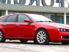 Alfa Romeo 159