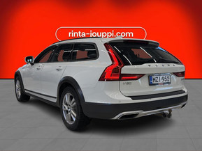 Volvo V90 Cross Country