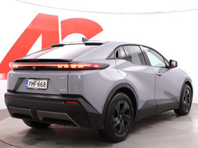 Toyota C-HR+