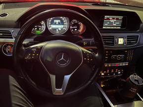 Mercedes-Benz E