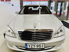 Mercedes-Benz S