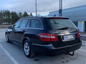 Mercedes-Benz E