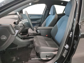 Volvo EX30 Cross Country