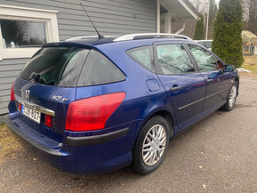 Peugeot 407