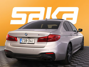 BMW M550i