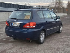 Toyota Avensis Verso