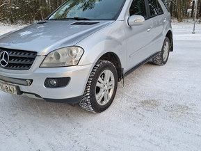 Mercedes-Benz ML