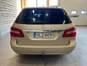 Mercedes-Benz E
