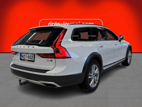 Volvo V90 Cross Country