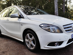Mercedes-Benz B