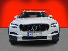 Volvo V90 Cross Country