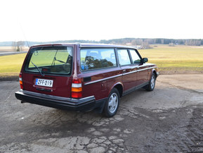 Volvo 240