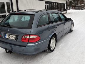 Mercedes-Benz E 220