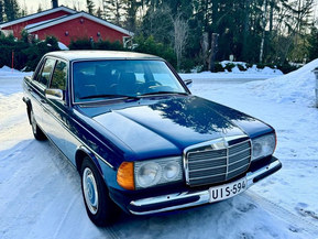 Mercedes-Benz 230
