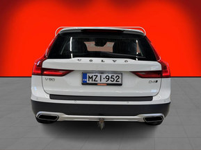 Volvo V90 Cross Country