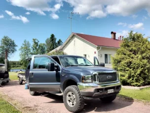 Ford Excursion