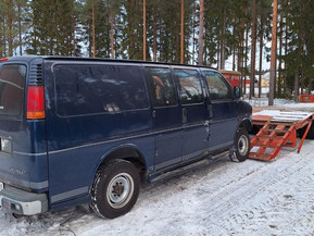 Chevrolet Express 2500