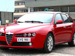Alfa Romeo 159
