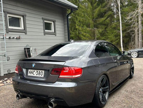 BMW 335