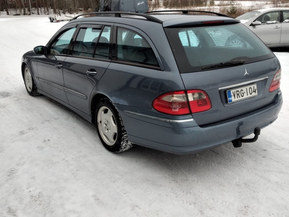 Mercedes-Benz E 220