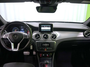Mercedes-Benz GLA 45 AMG