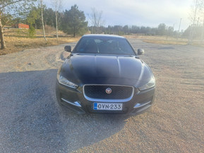 Jaguar XE