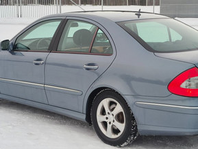 Mercedes-Benz E 220