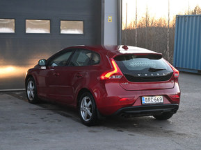 Volvo V40
