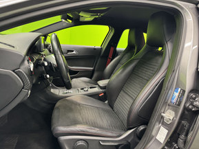 Mercedes-Benz A 45 AMG