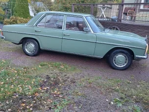Mercedes-Benz 115